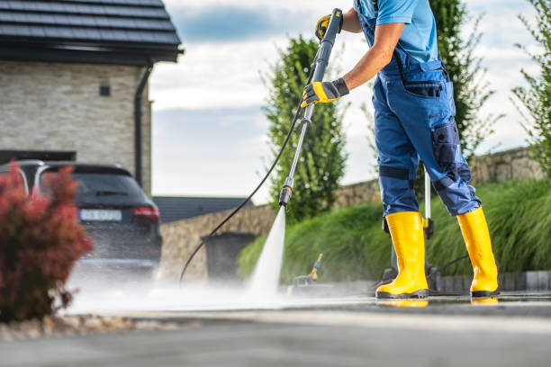 Best Pool Deck Cleaning  in Snowflake, AZ